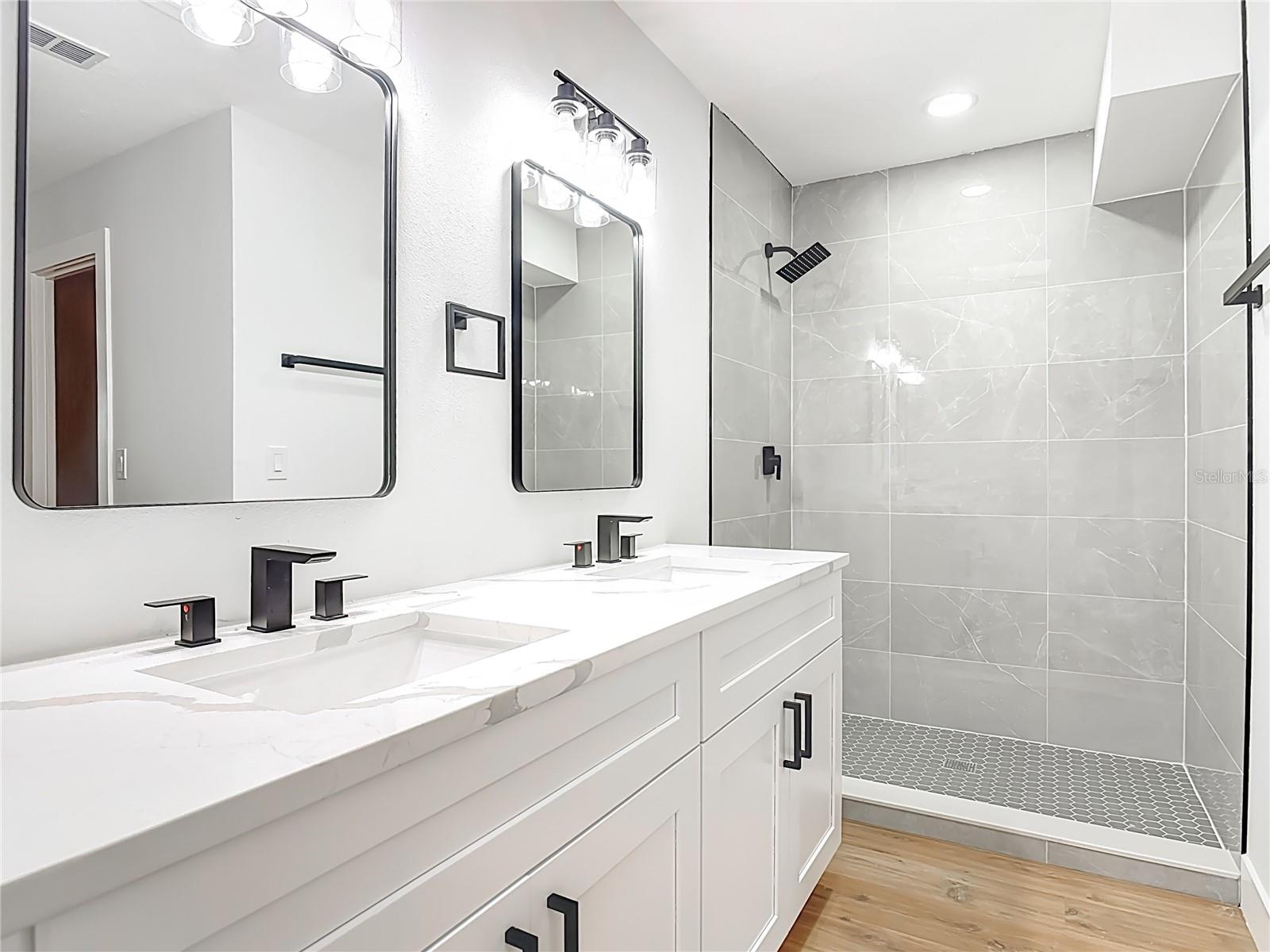 Image 17 of 43 For 2320 Citrus Avenue