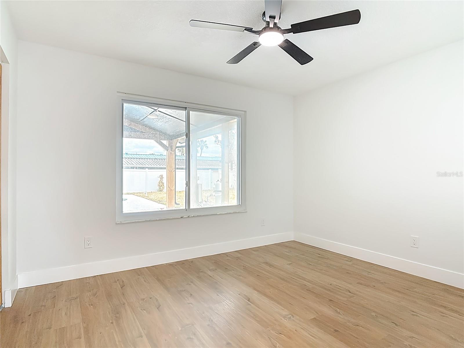 Image 21 of 43 For 2320 Citrus Avenue