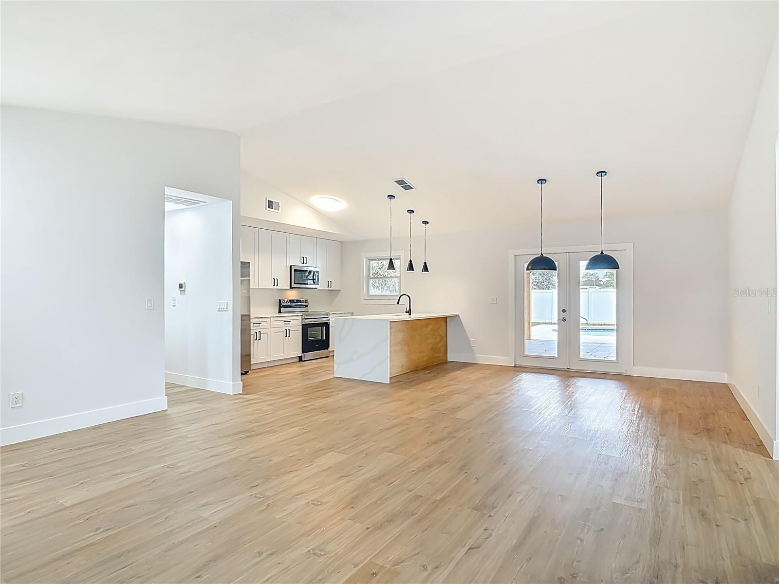 Image 42 of 43 For 2320 Citrus Avenue