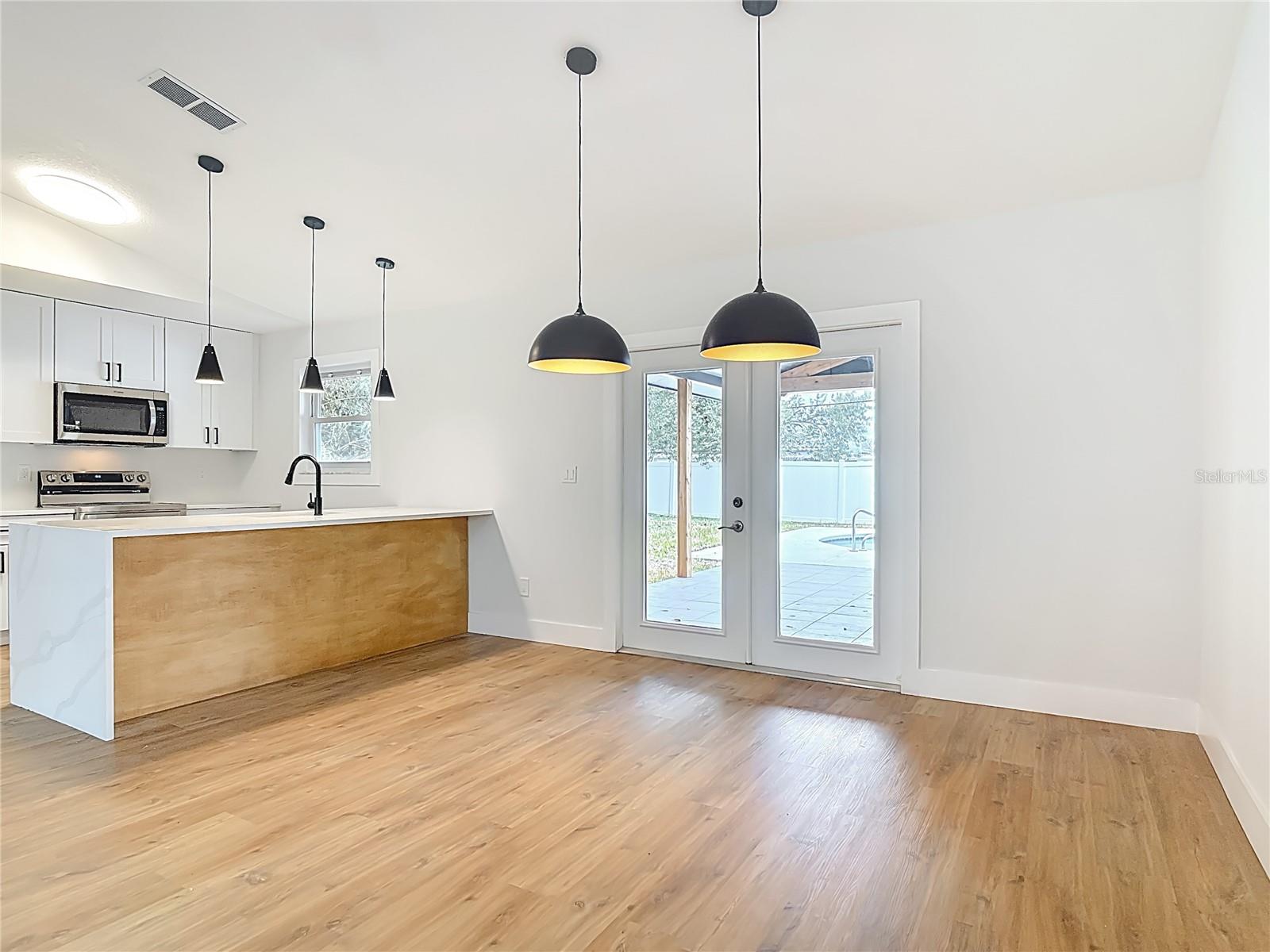 Image 43 of 43 For 2320 Citrus Avenue