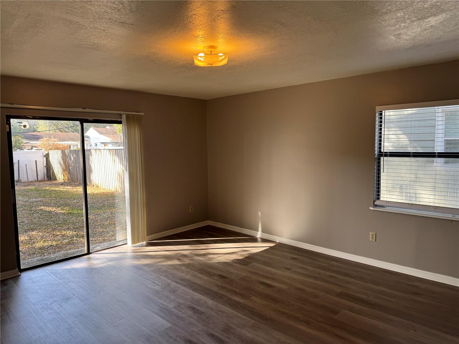 Image 10 of 24 For 2810 Kilgore Street