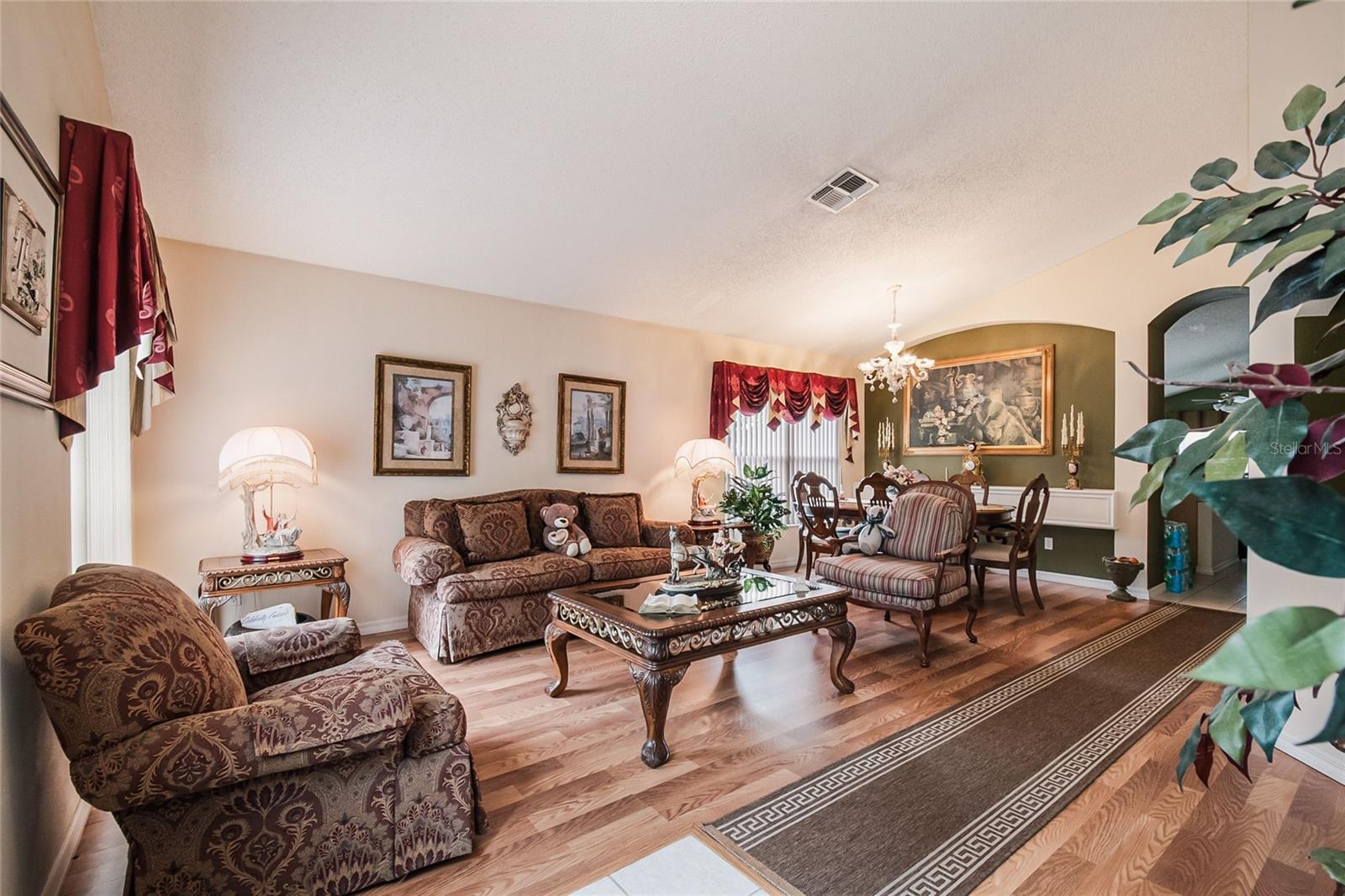 Image 3 of 19 For 469 Mickleton Loop