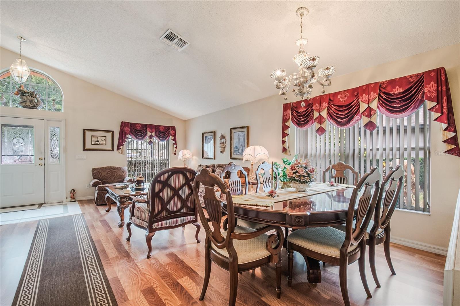 Image 4 of 19 For 469 Mickleton Loop