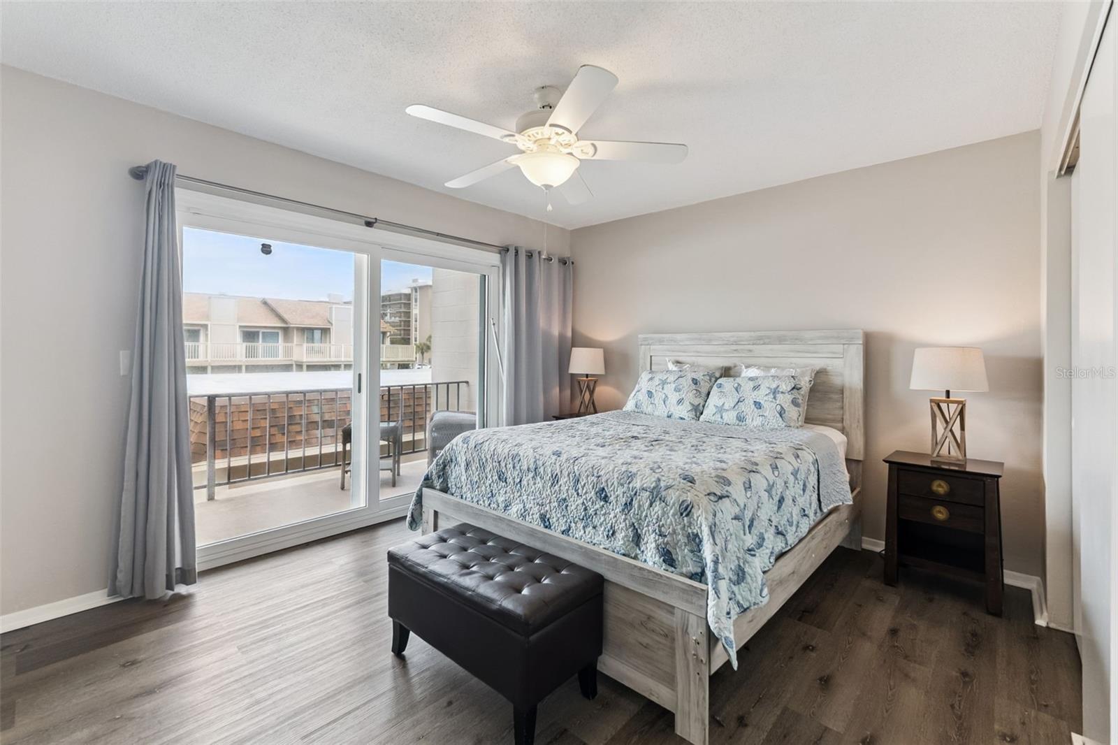 Image 18 of 29 For 4454 Atlantic Avenue 1140