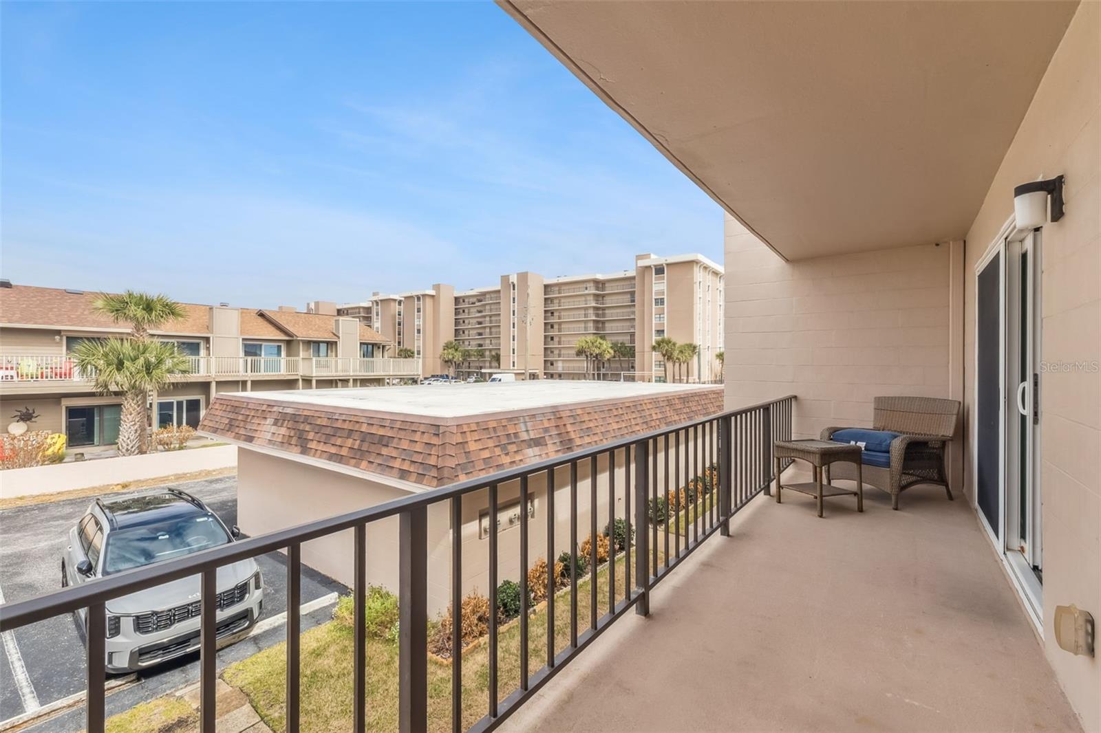 Image 19 of 29 For 4454 Atlantic Avenue 1140