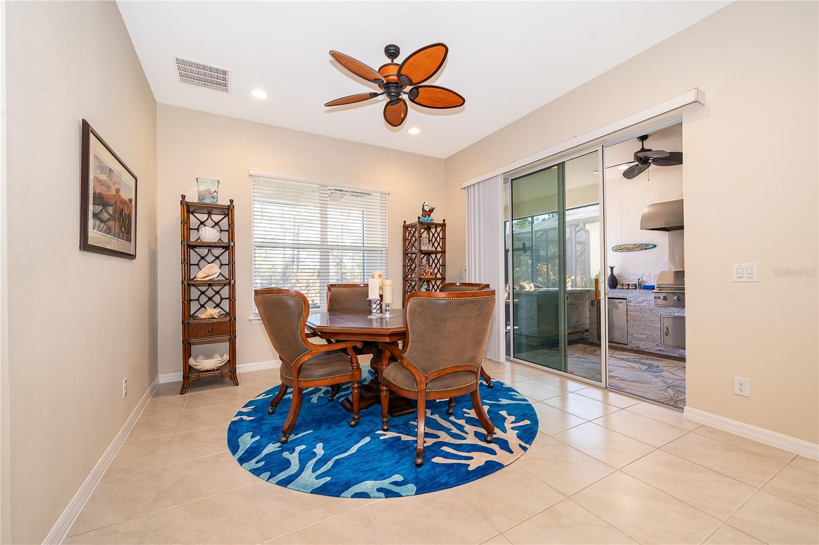 Image 14 of 36 For 7789 Four Seasons Boulevard