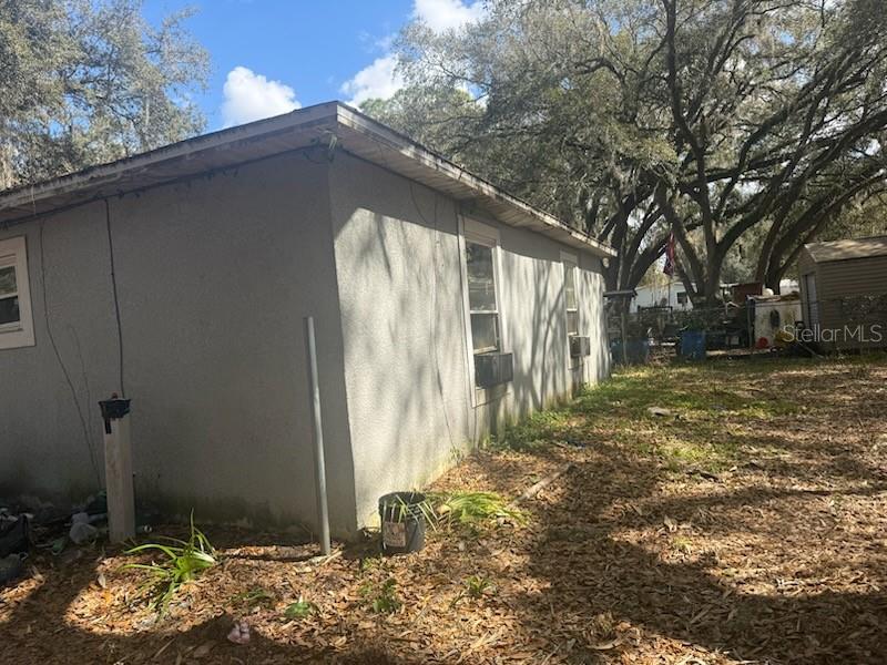 Image 17 of 19 For 415 Garrett Ridge Court