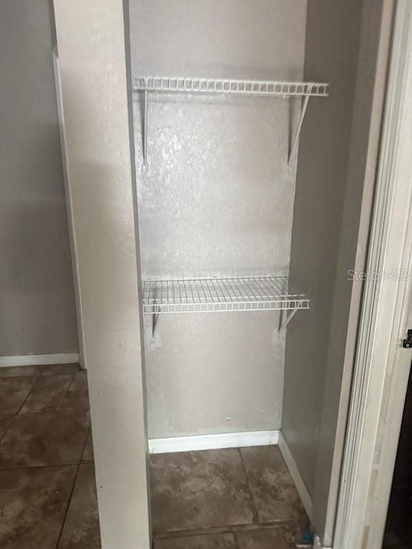 Image 8 of 19 For 415 Garrett Ridge Court