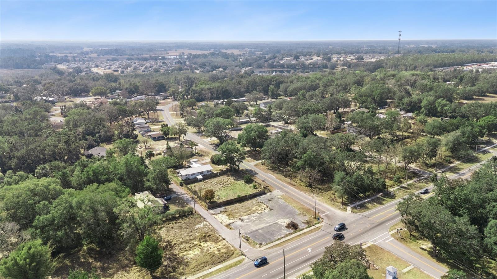 Image 11 of 23 For 331 Myers Boulevard