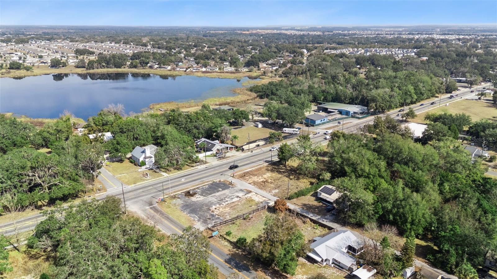 Image 14 of 23 For 331 Myers Boulevard