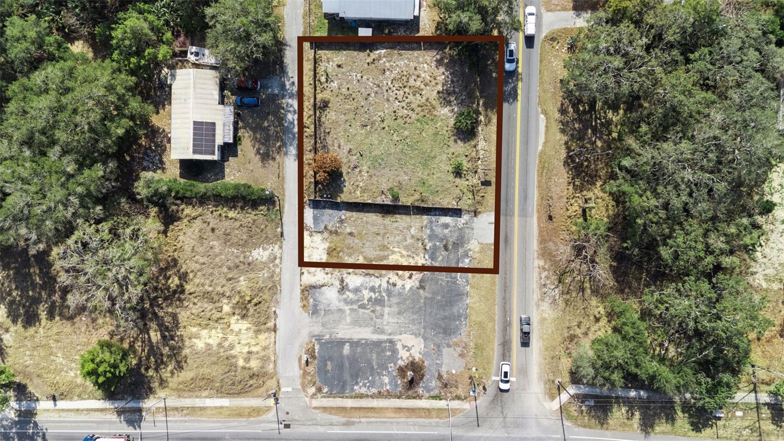 Image 16 of 23 For 331 Myers Boulevard