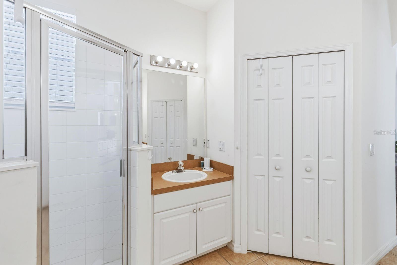 Image 28 of 64 For 4678 Cumbrian Lakes Drive