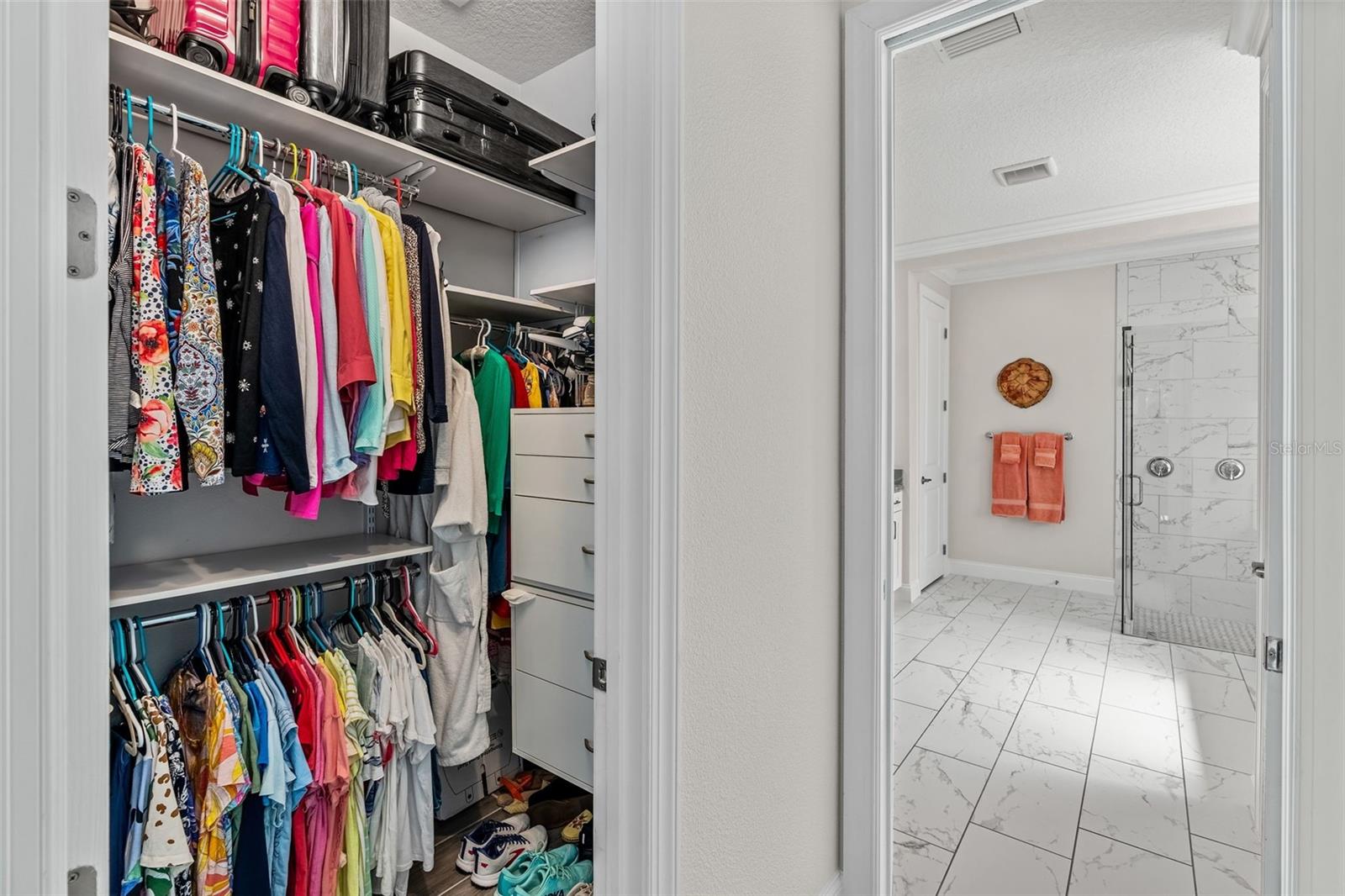 Image 26 of 73 For 10588 Royal Cypress Way