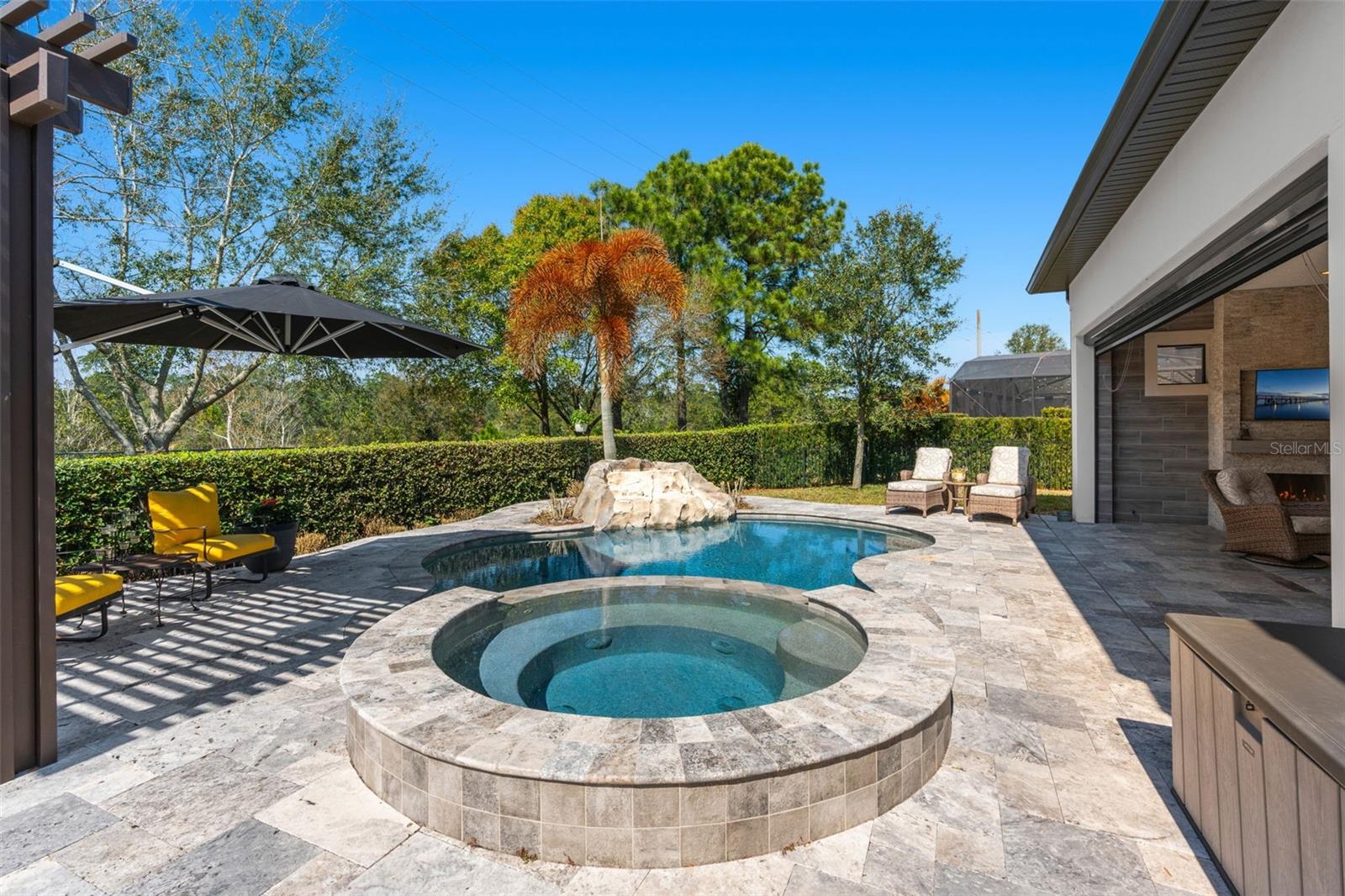 Image 43 of 73 For 10588 Royal Cypress Way