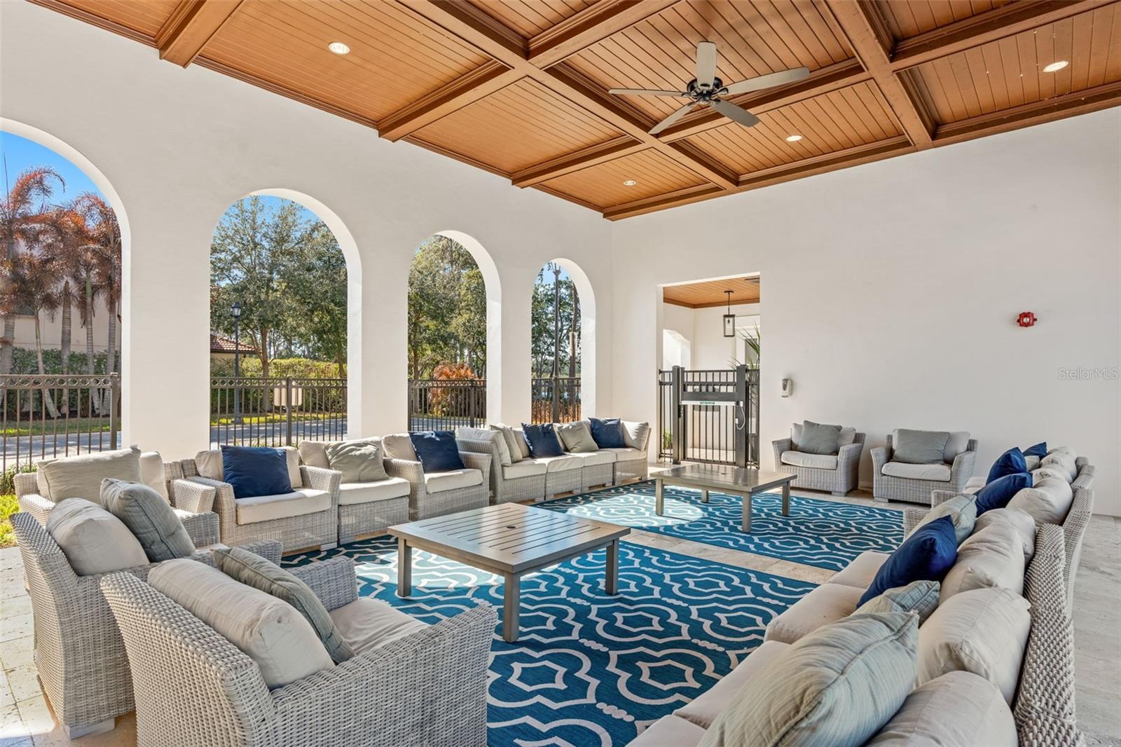 Image 61 of 73 For 10588 Royal Cypress Way