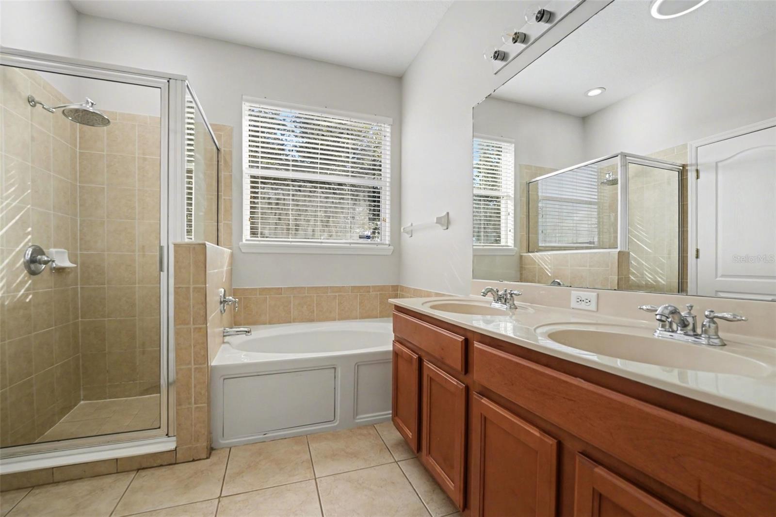 Image 12 of 27 For 3120 Stonington Run