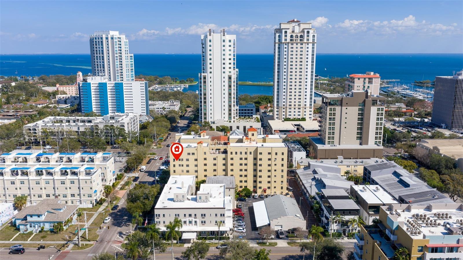 Image 42 of 49 For 130 4th Avenue N 602