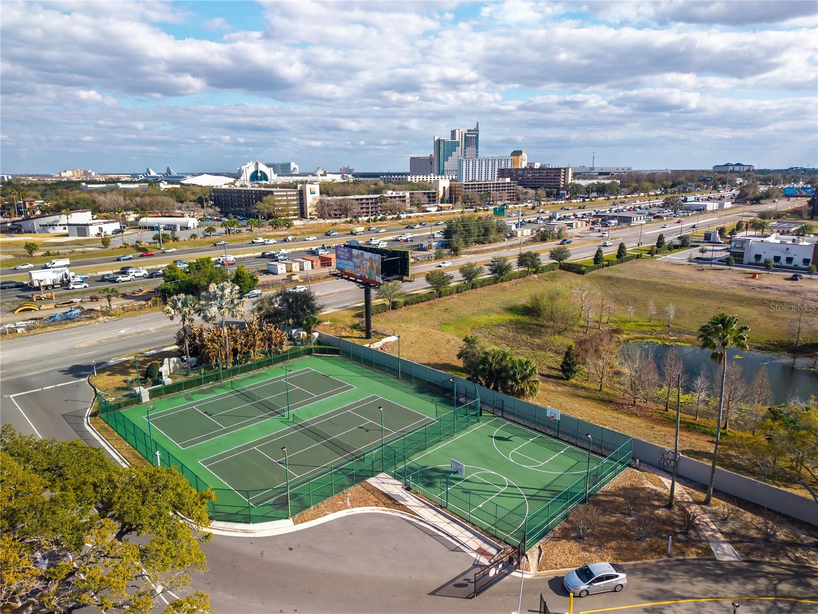 Image 21 of 28 For 8939 Latrec Ave  1205