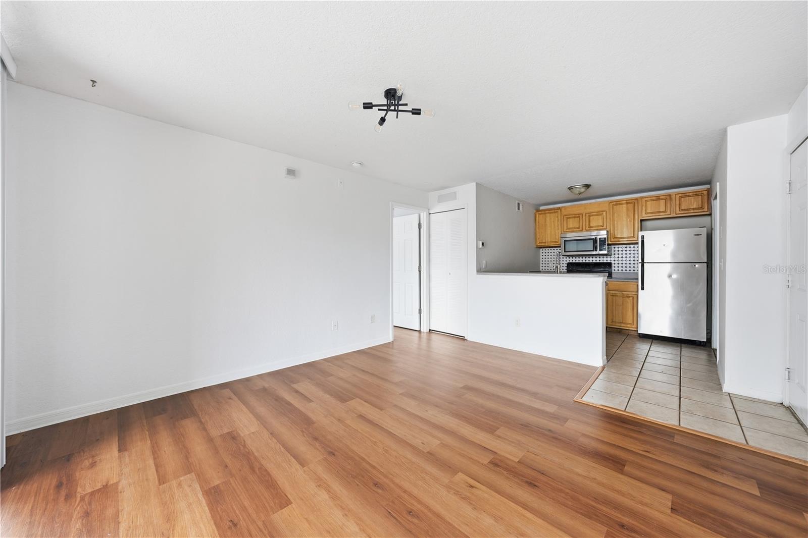 Image 8 of 28 For 8939 Latrec Ave  1205