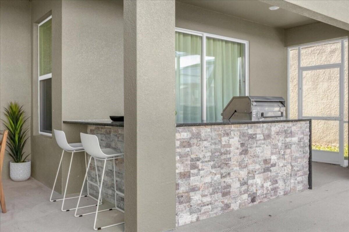 Image 15 of 85 For 9039 Play Through Drive