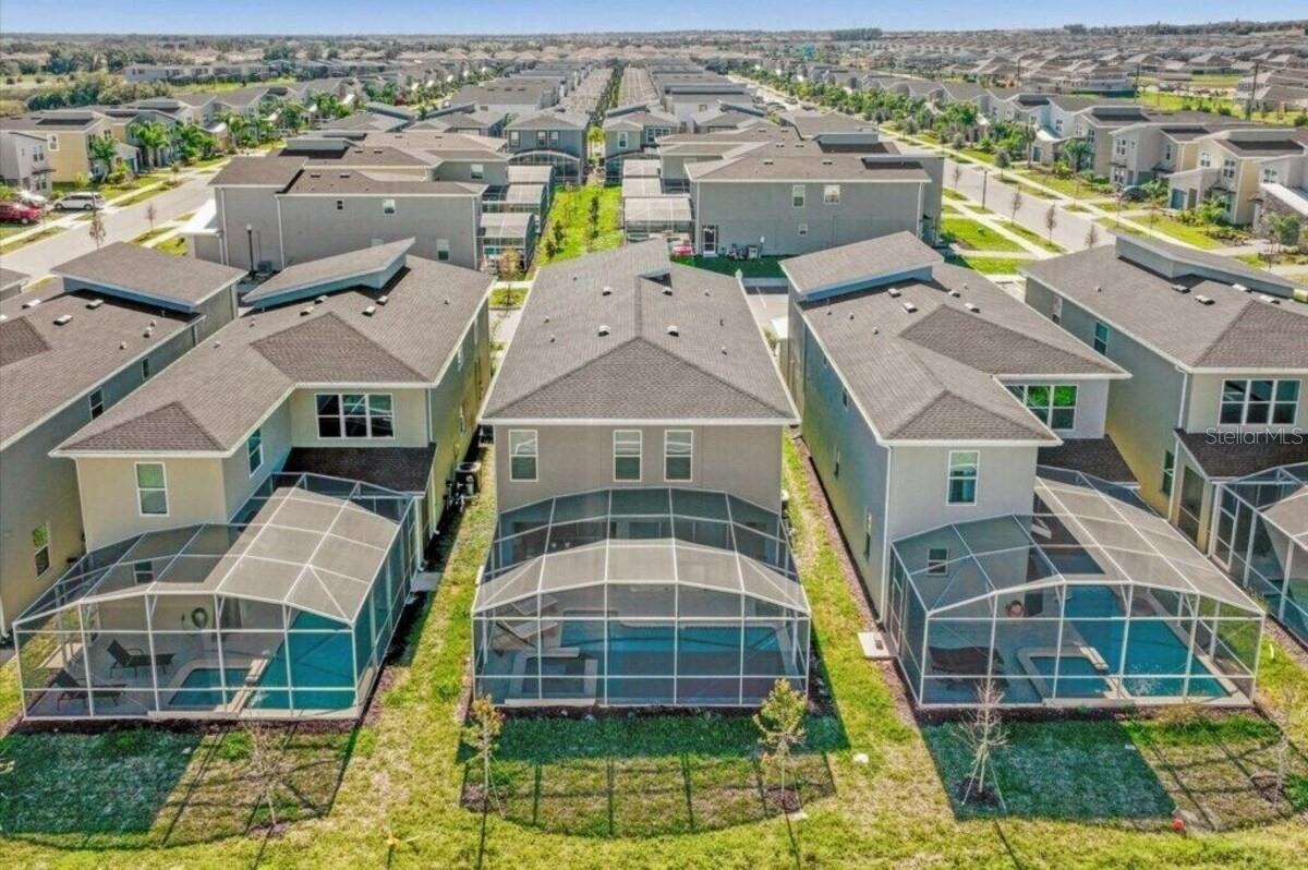 Image 3 of 85 For 9039 Play Through Drive