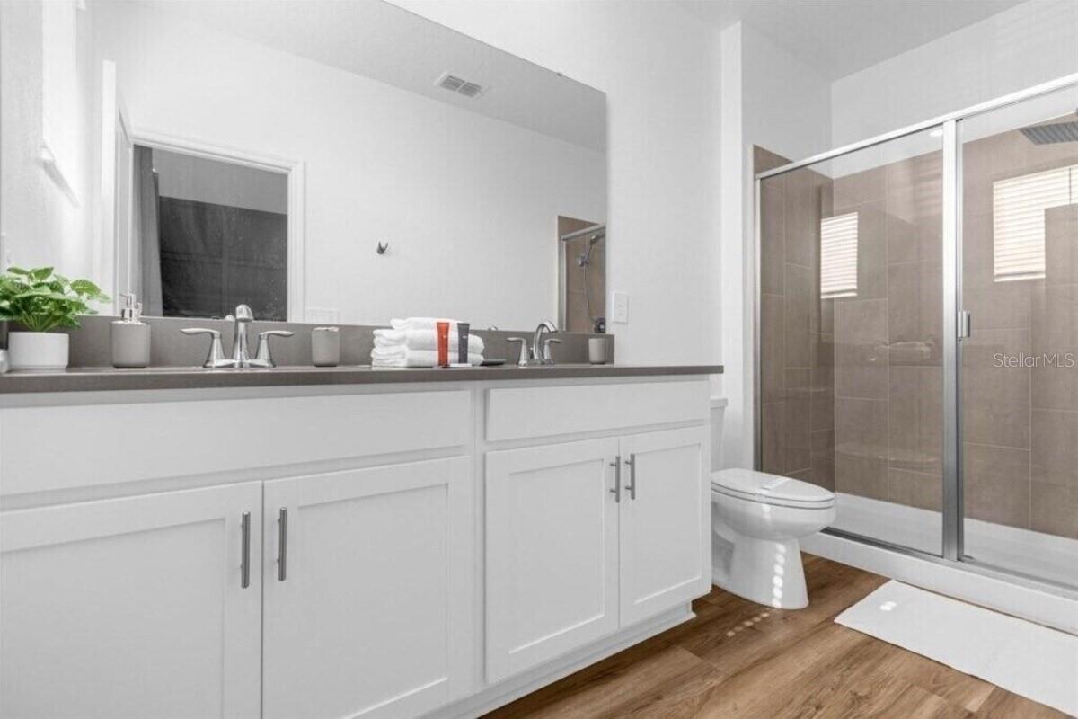 Image 49 of 85 For 9039 Play Through Drive