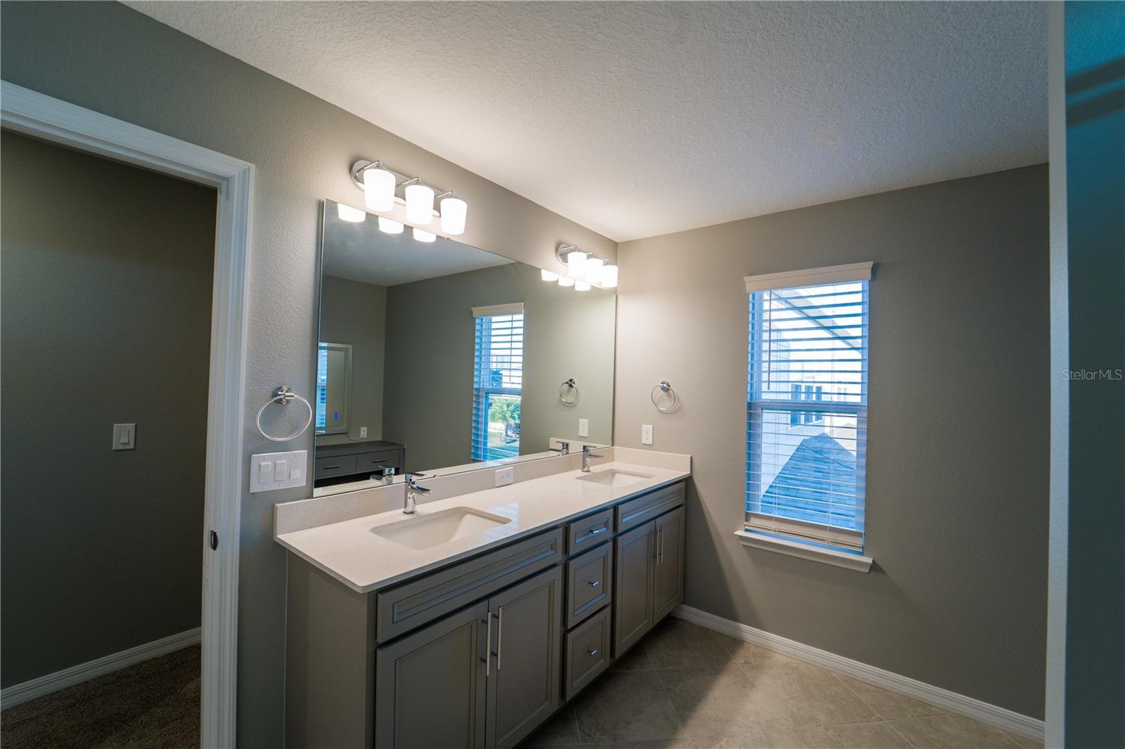 Image 43 of 48 For 8368 Fenton Street