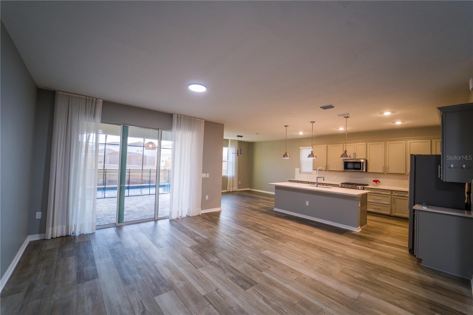 Image 6 of 48 For 8368 Fenton Street