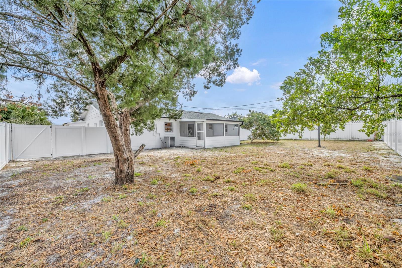 Image 25 of 26 For 2316 Fleet Circle