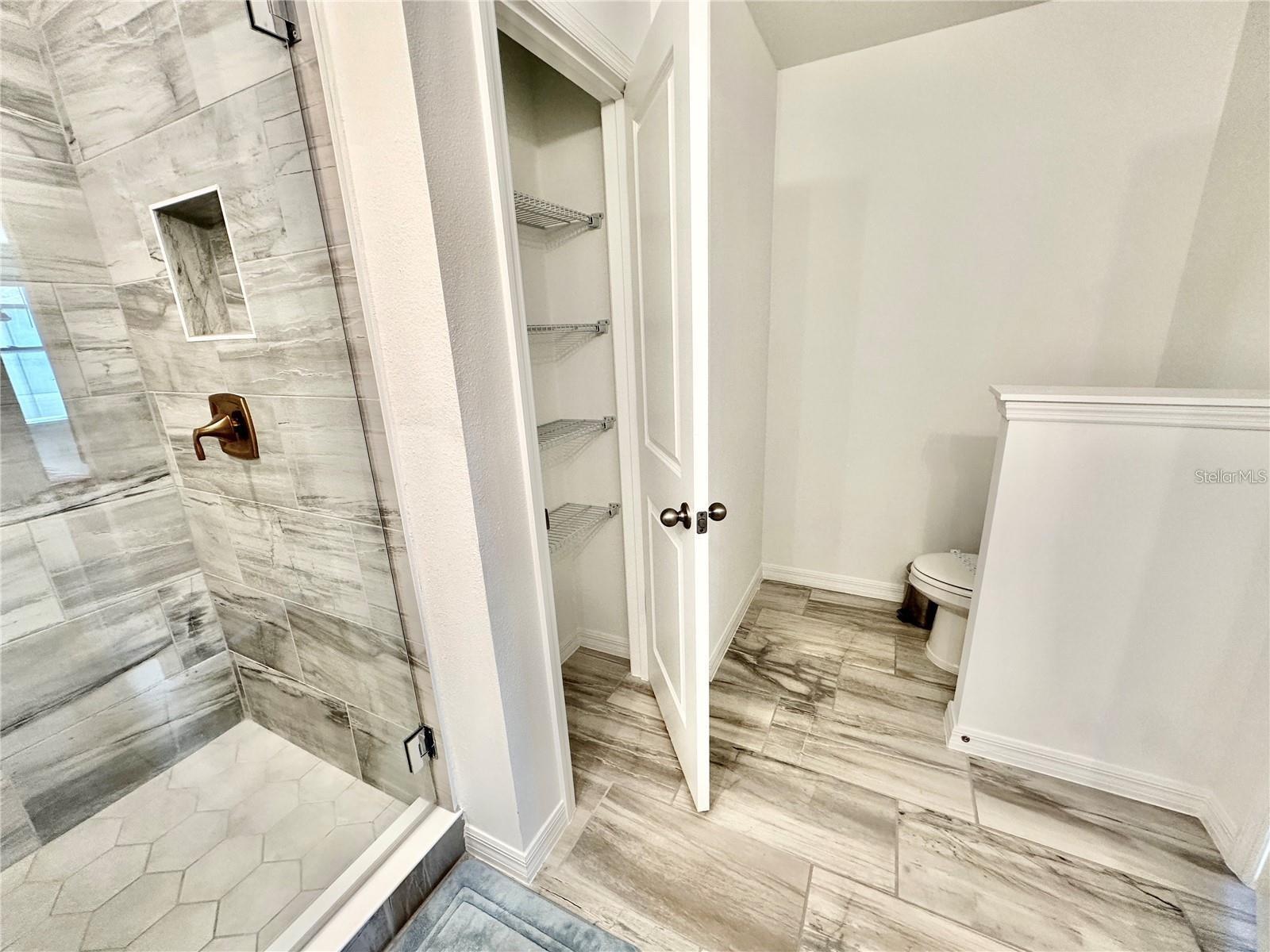 Image 16 of 36 For 1047 Plantation Lane