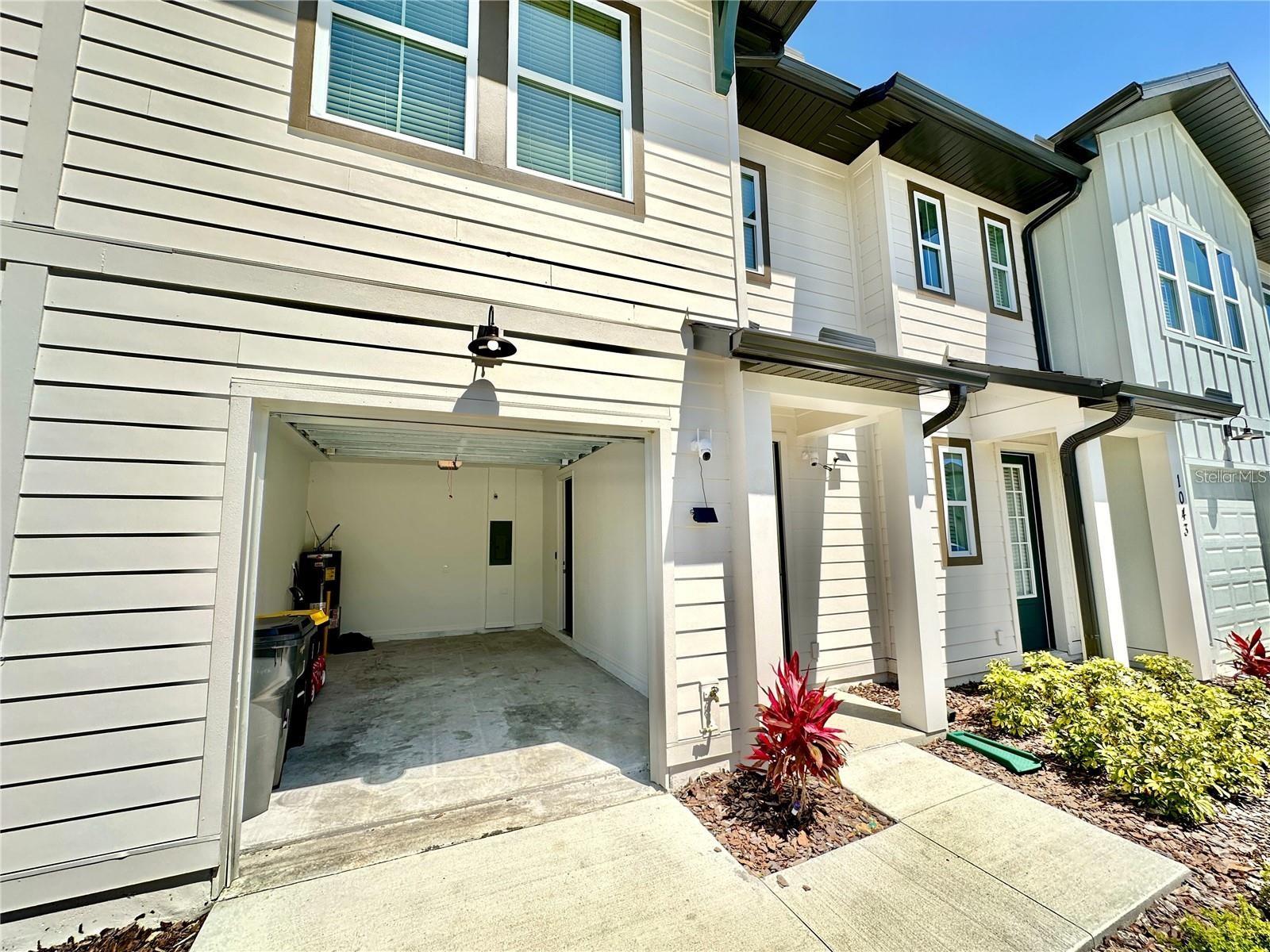 Image 2 of 36 For 1047 Plantation Lane