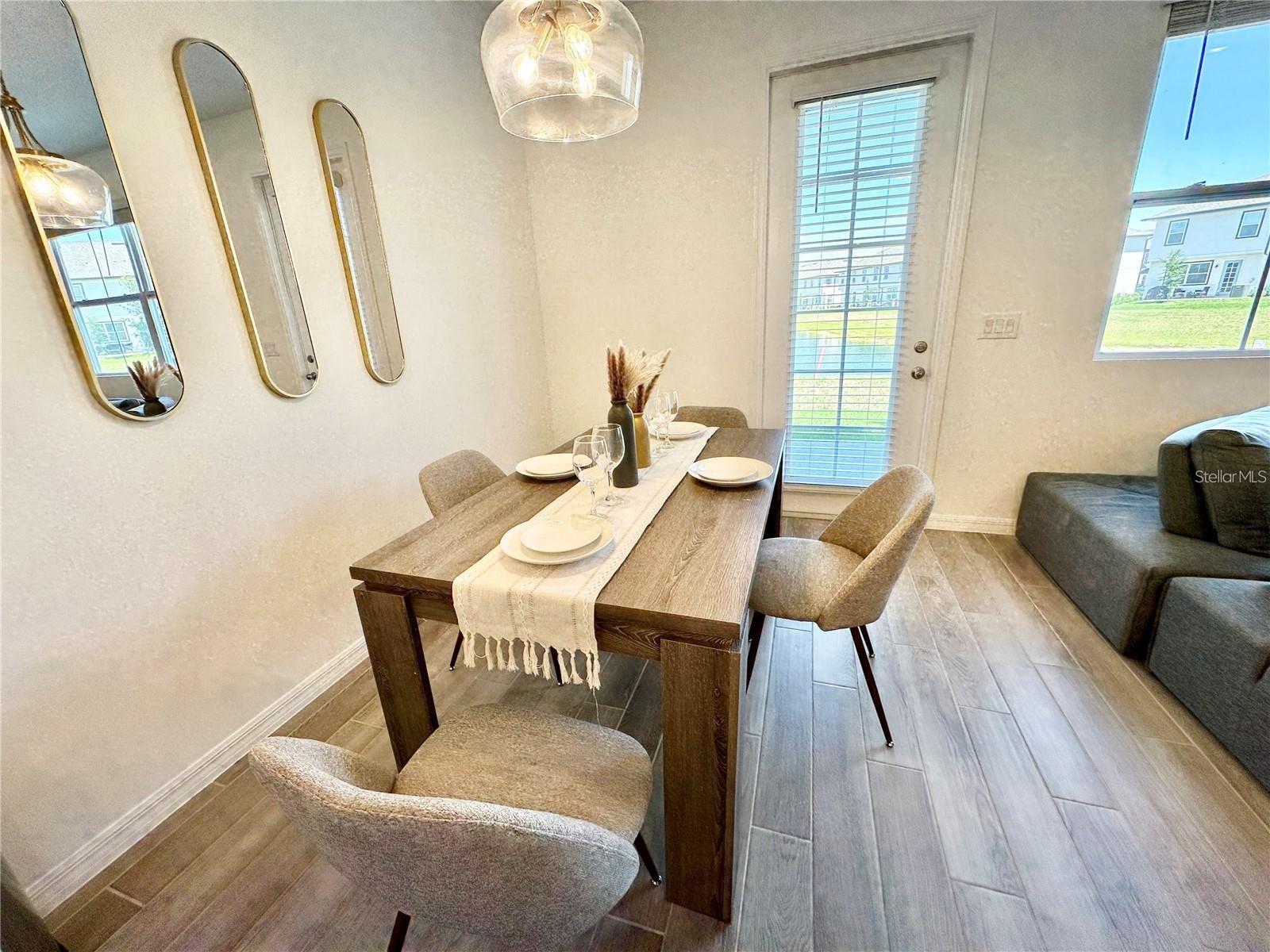 Image 8 of 36 For 1047 Plantation Lane