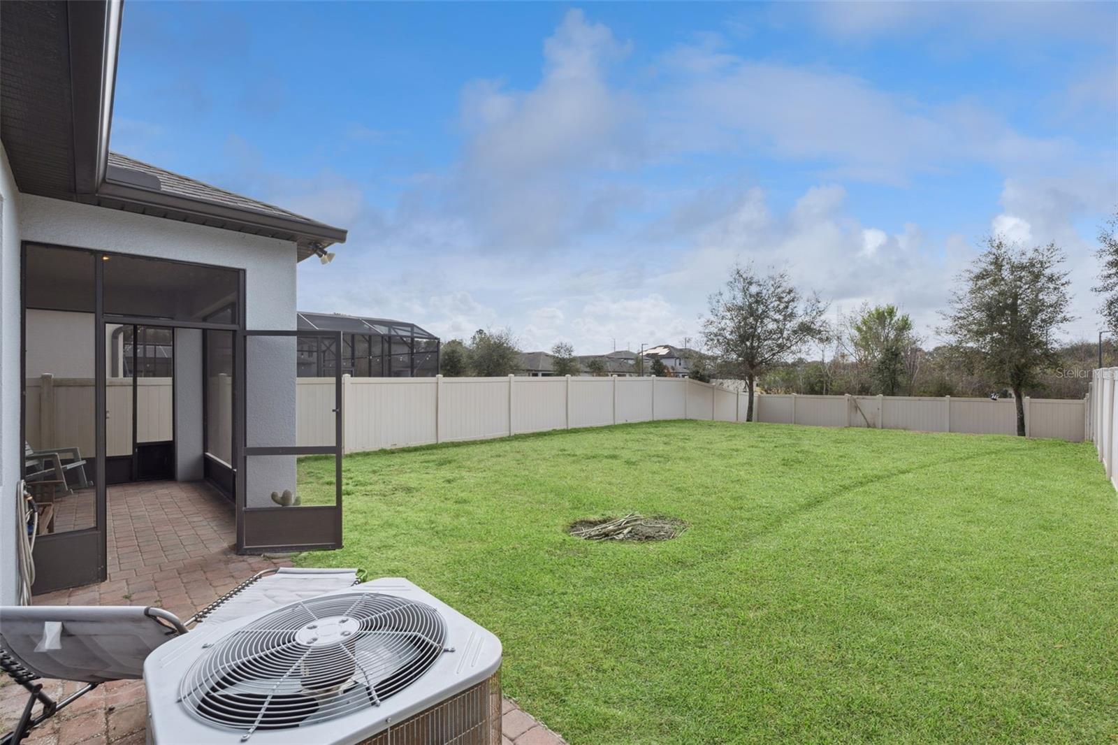 Image 27 of 38 For 163 Blue Flax Point