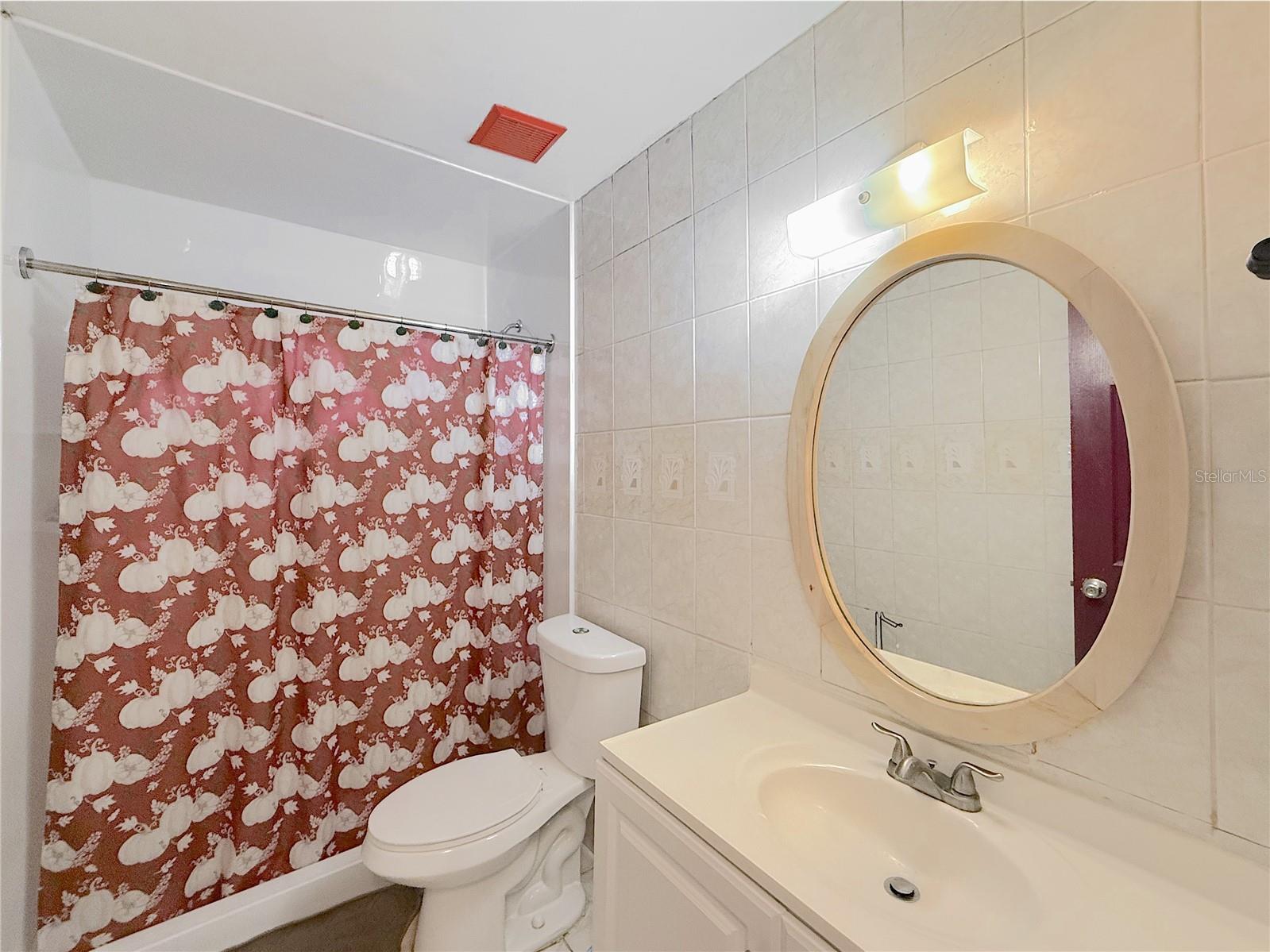 Image 13 of 18 For 332 Summerset Drive