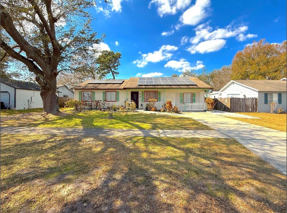 Image 3 of 18 For 332 Summerset Drive