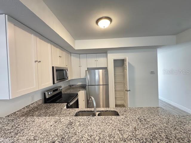 Image 7 of 20 For 440 Dora Avenue