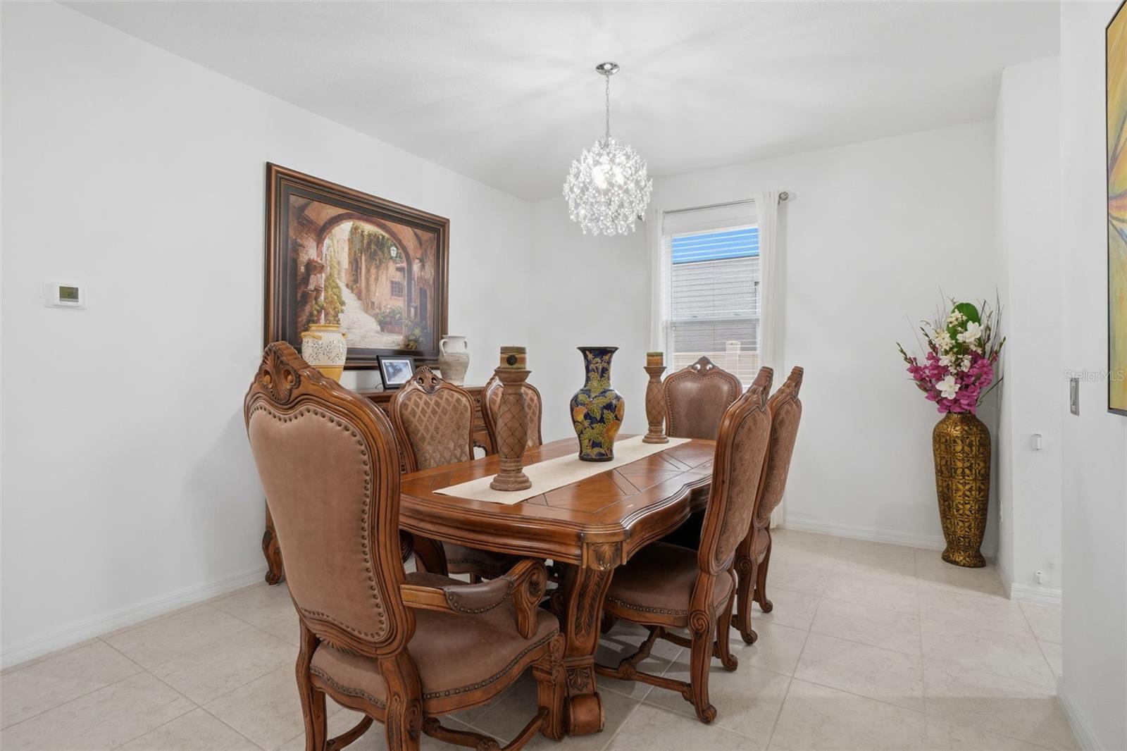 Image 11 of 42 For 720 Split Hoof Drive