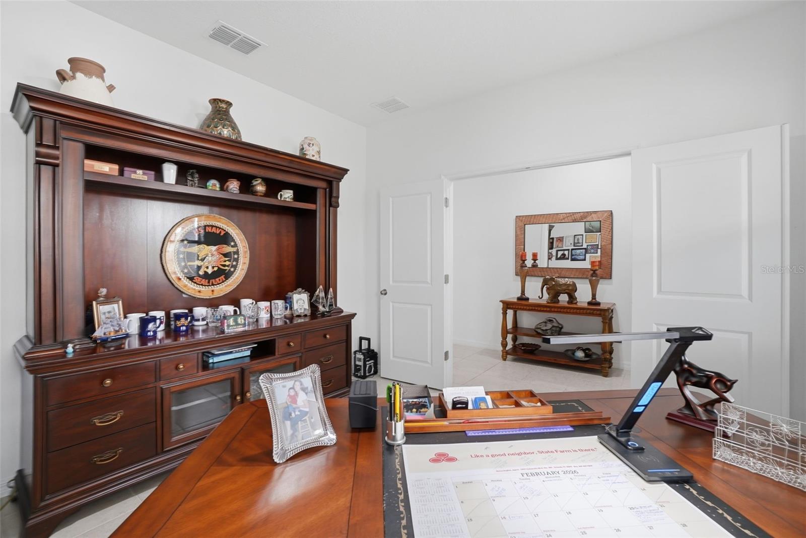 Image 16 of 42 For 720 Split Hoof Drive