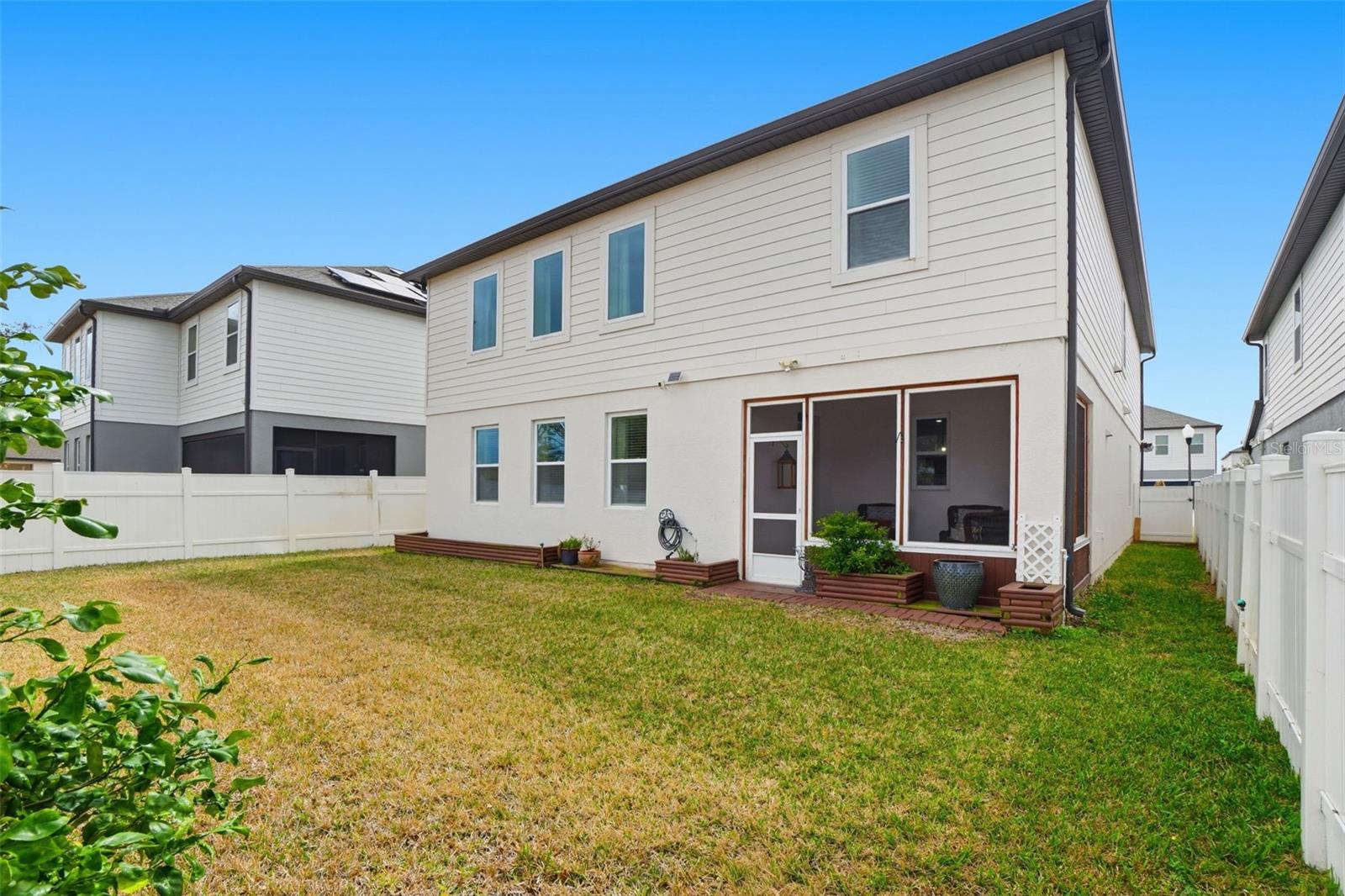 Image 35 of 42 For 720 Split Hoof Drive