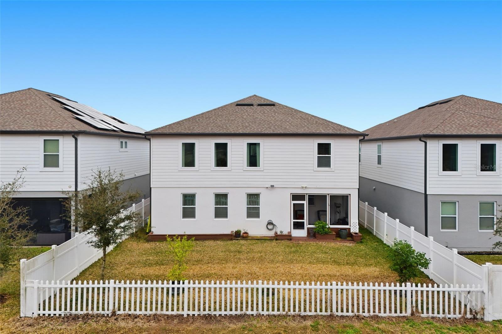 Image 38 of 42 For 720 Split Hoof Drive