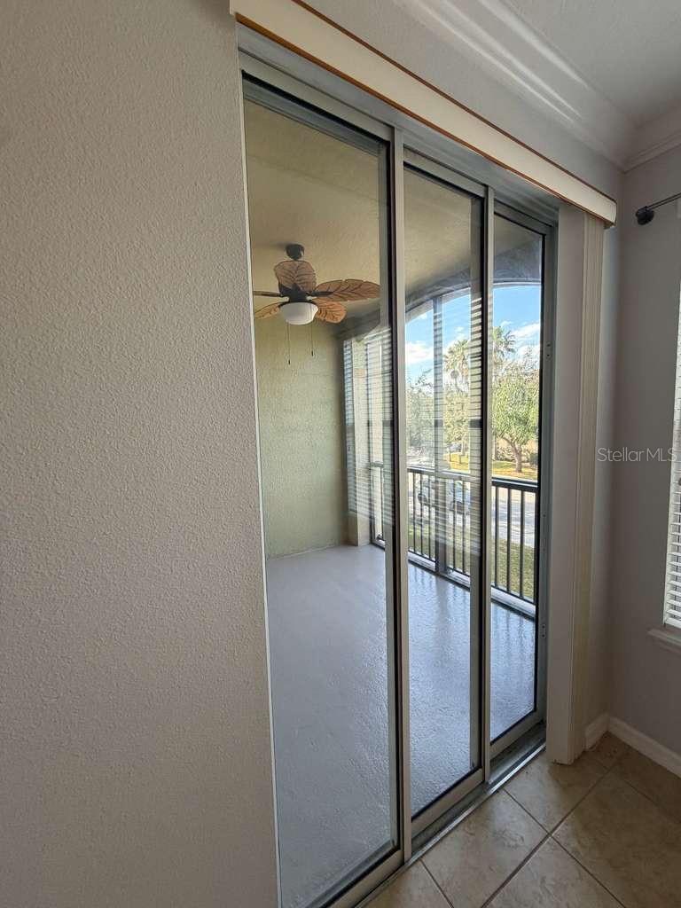 Image 10 of 35 For 11562 Amidship Lane 114