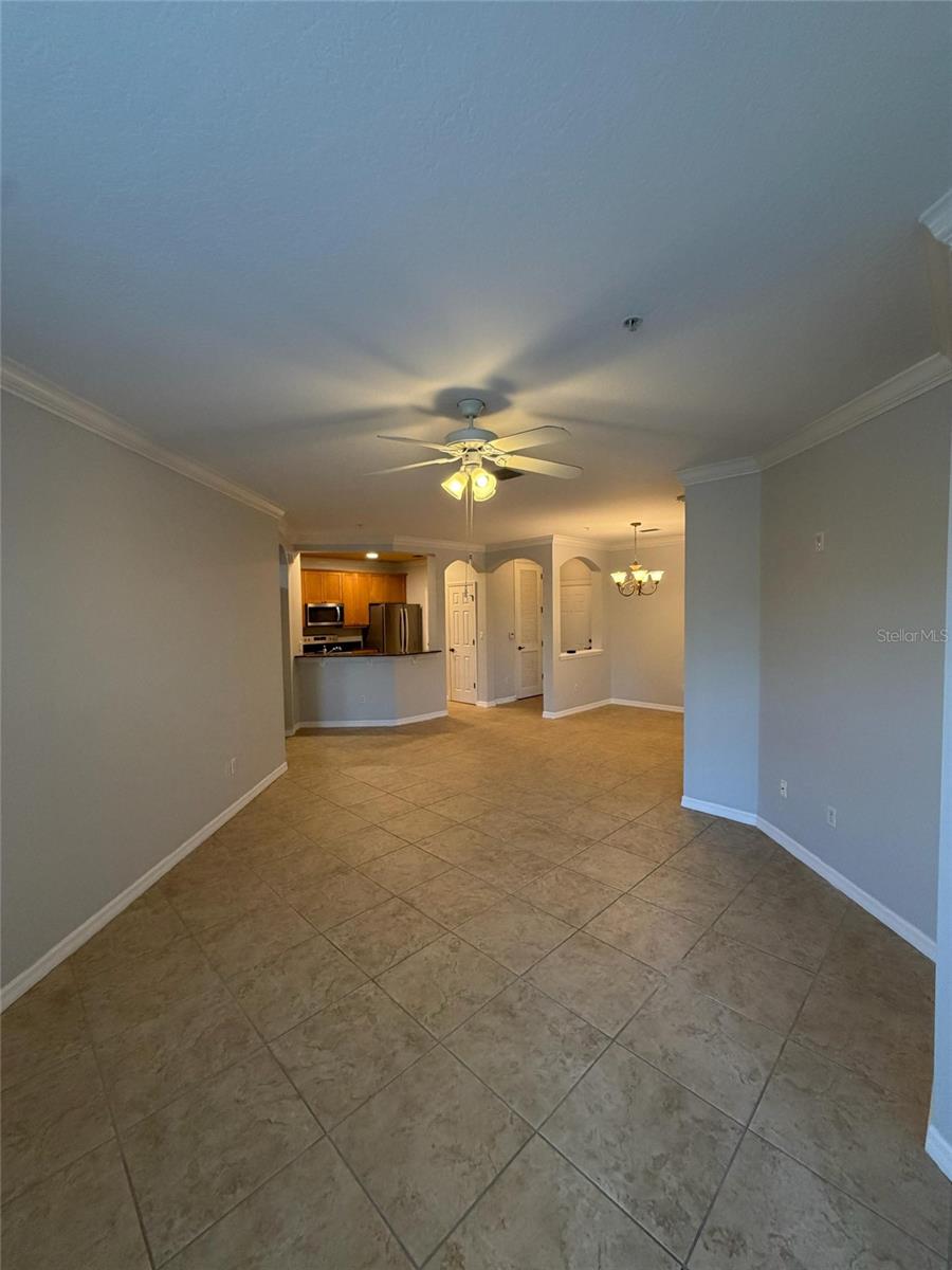 Image 11 of 35 For 11562 Amidship Lane 114