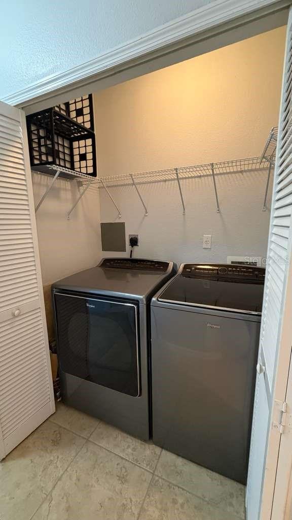 Image 12 of 35 For 11562 Amidship Lane 114