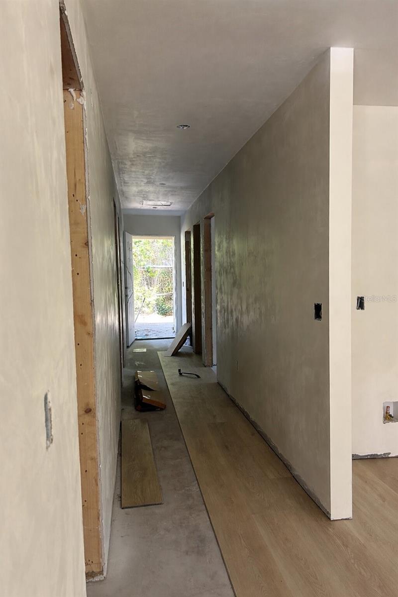 Image 5 of 10 For 2447 10th Avenue