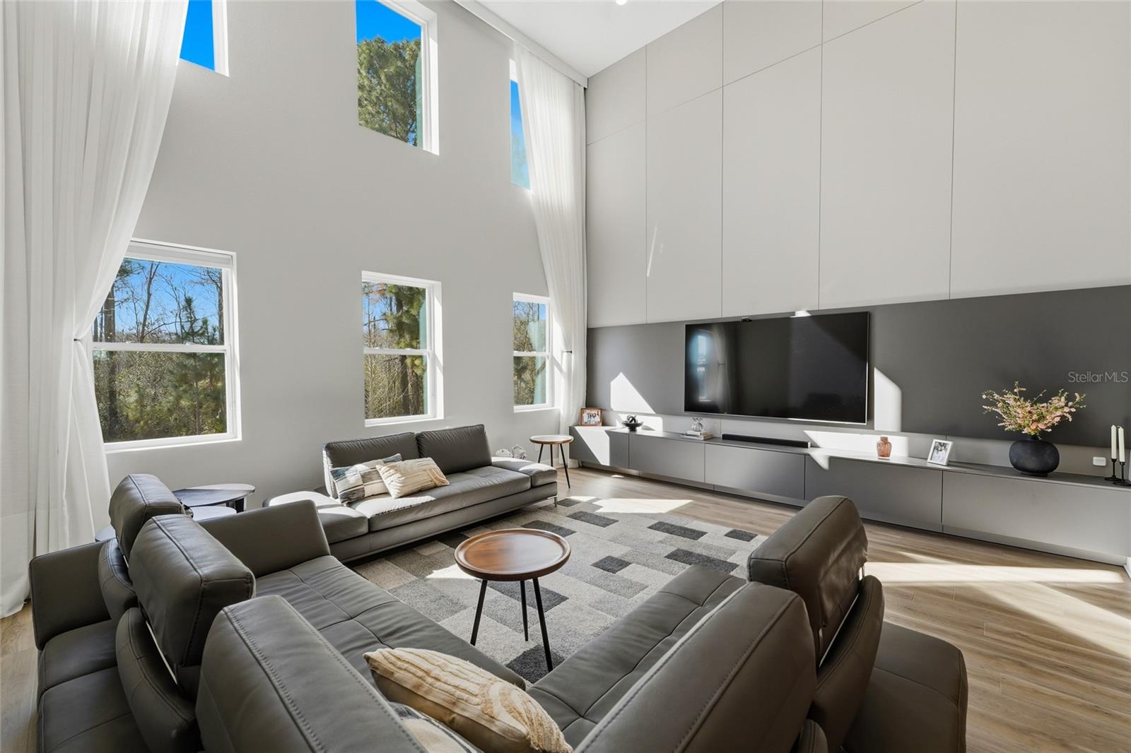 Image 22 of 56 For 17222 Dancy Orange Court