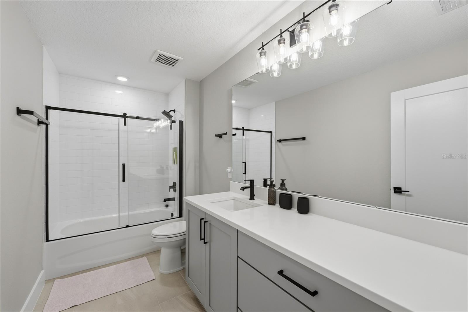 Image 43 of 56 For 17222 Dancy Orange Court