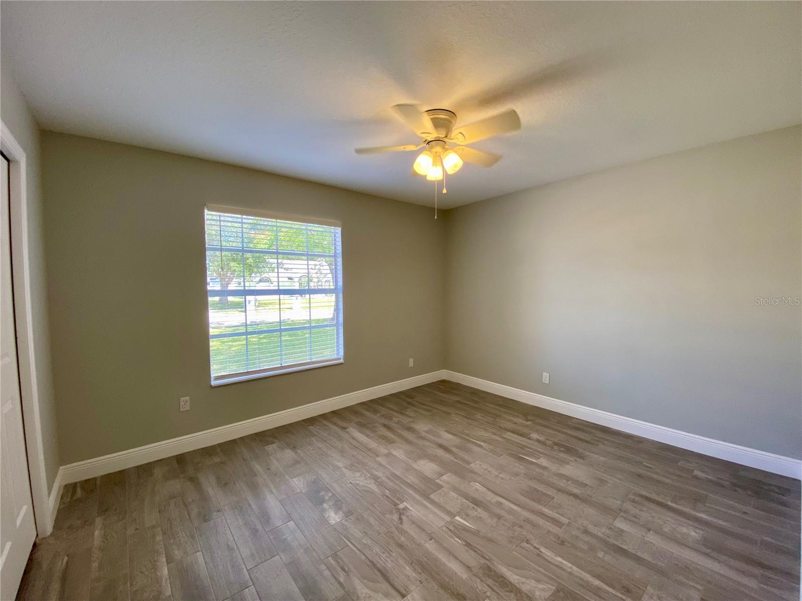 Image 12 of 16 For 1018 Spring Landing Drive