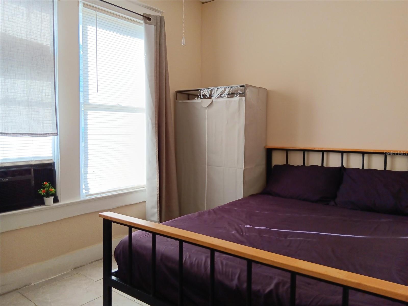 Image 3 of 6 For 3508 28th Avenue