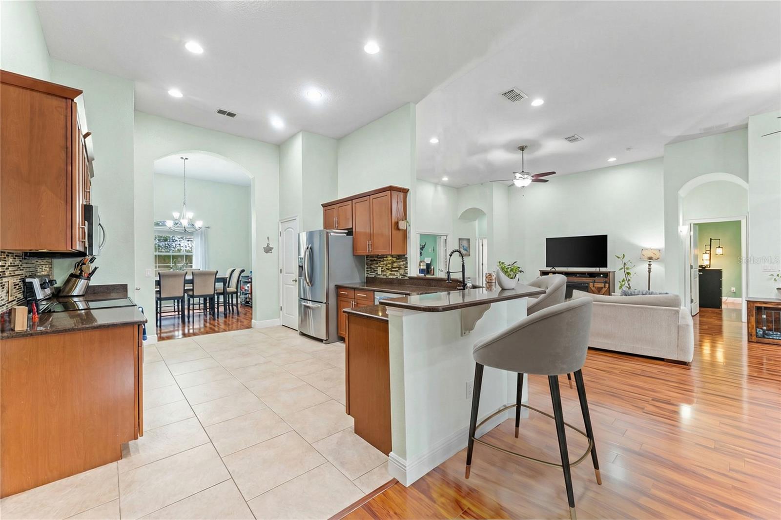 Image 10 of 39 For 5130 Morning Dew Loop