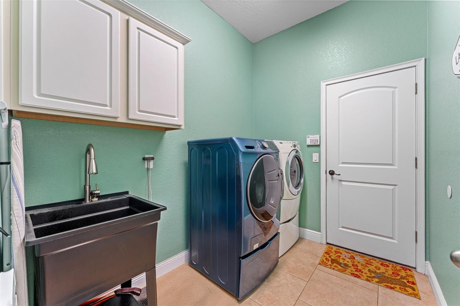 Image 26 of 39 For 5130 Morning Dew Loop